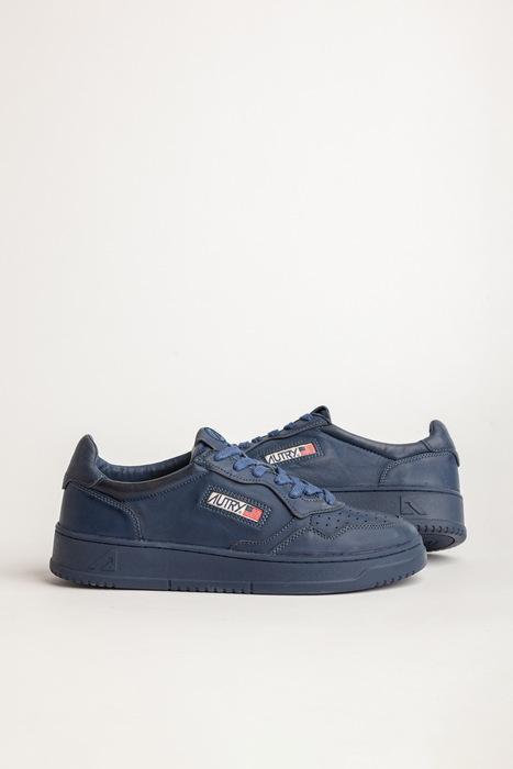Autry Sneaker Medalist 01 Low Goat in Blau