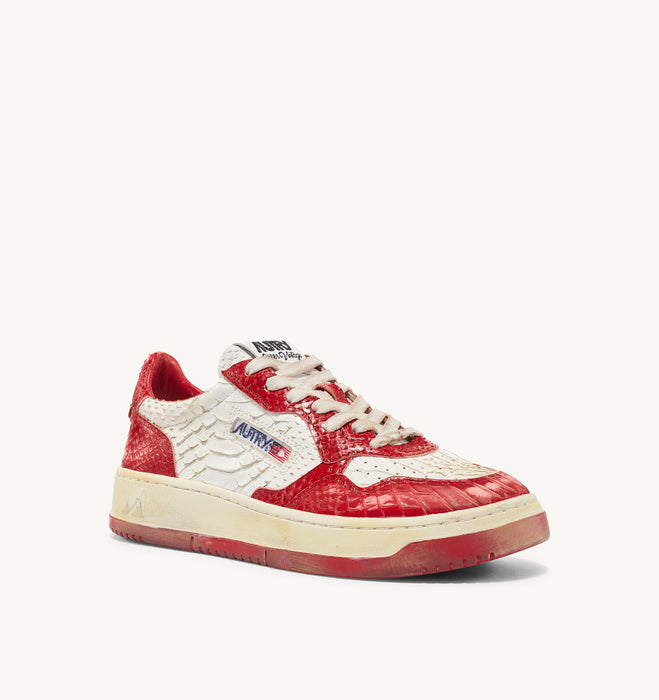 Autry Sneaker Supervintage Pythoned in rot weiß