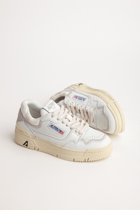 Autry Sneaker CLC Rookie Woman in White